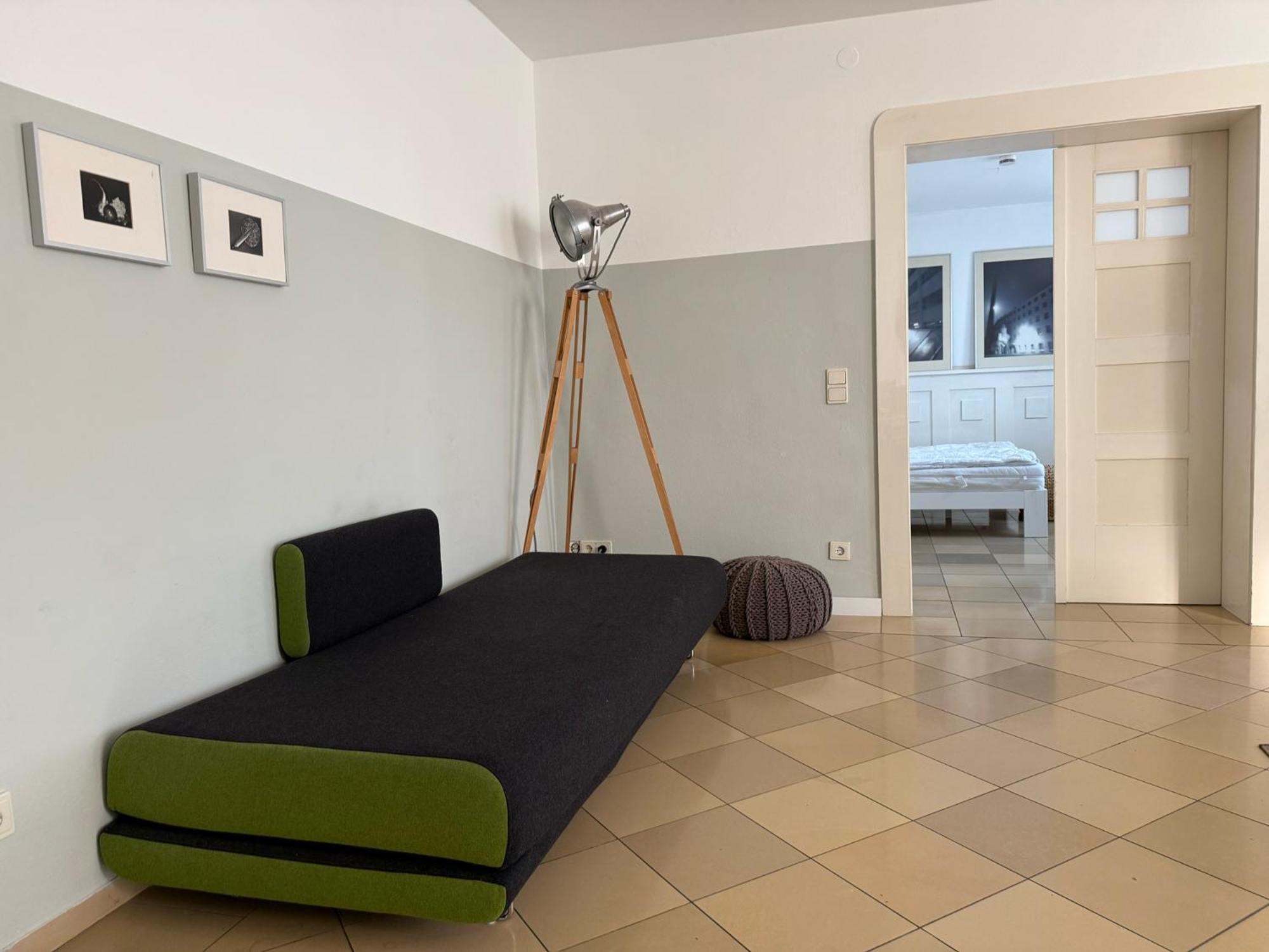 Paterre Wohnung In Der Rosa Villa Selb Bagian luar foto